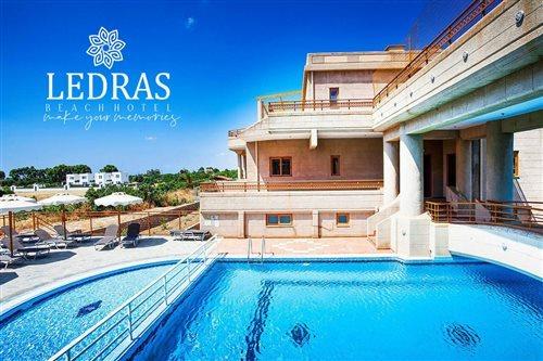 Hotel Ledras 4*