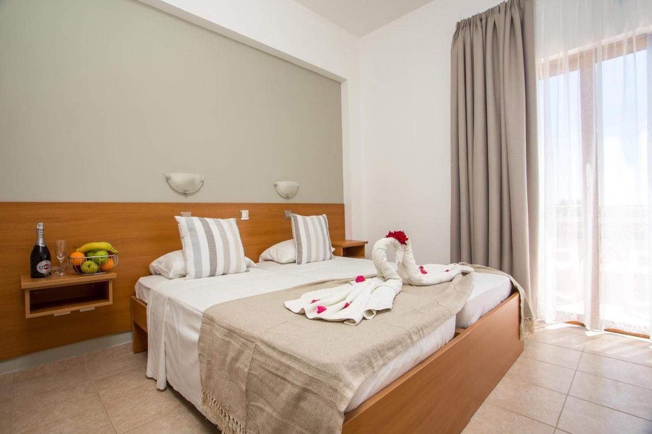 Ledras Hotel